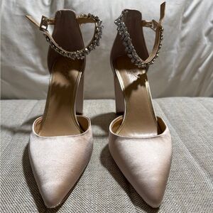 JEWEL by Badgley Mischka Satin Ankle Strap Heels Size 11